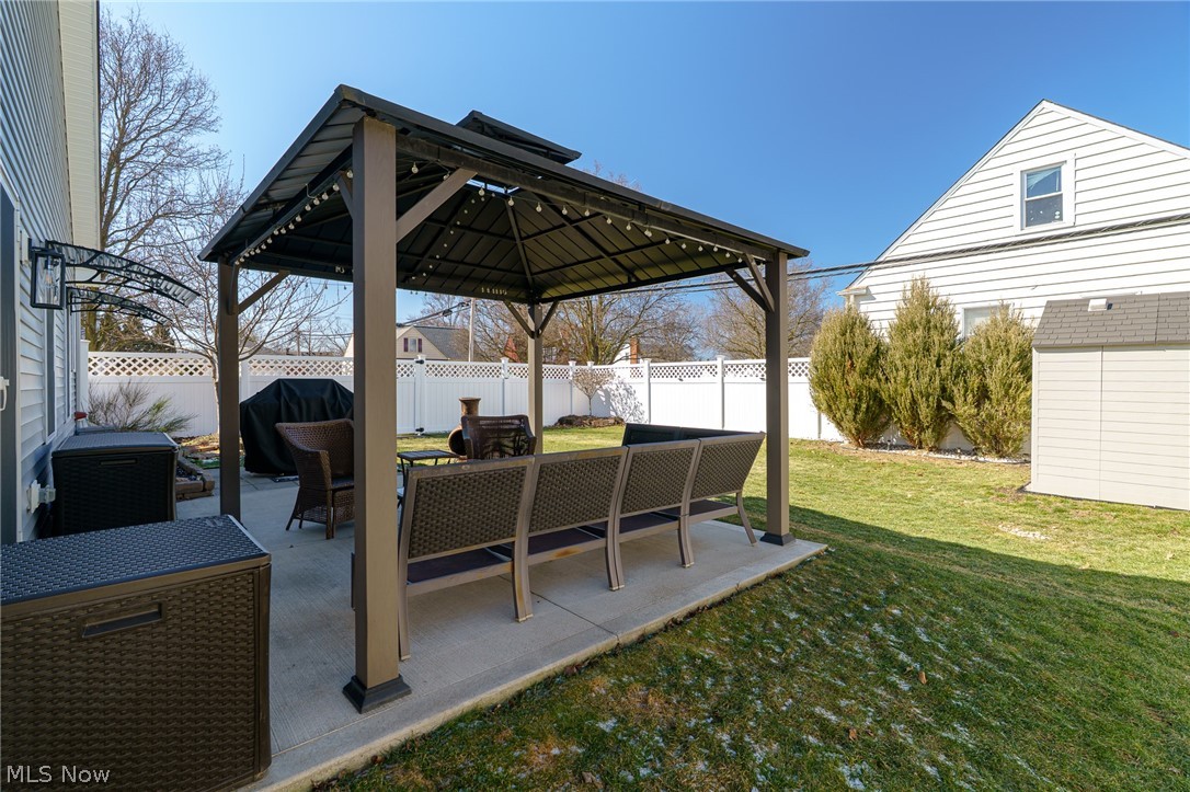 S H Kleinman Realty Cos Briar - Residential