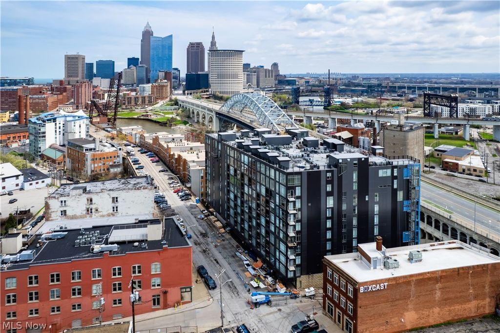 Photo of 2222 Detroit Avenue #1009, Cleveland, OH 44113 (MLS # 5202019)