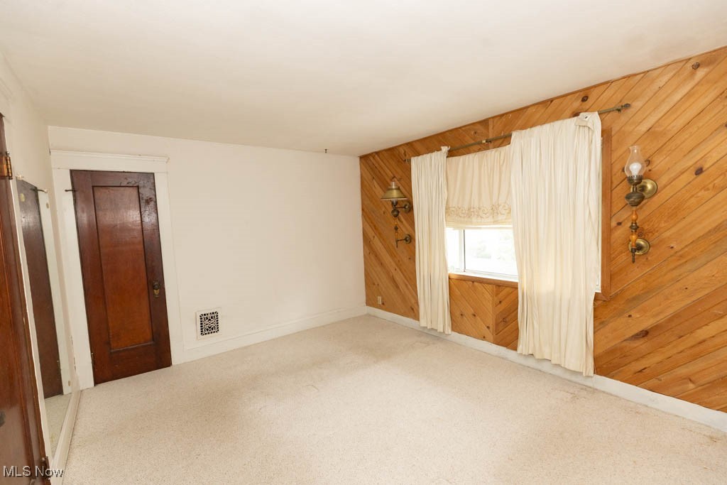 Hill Crest - Residential