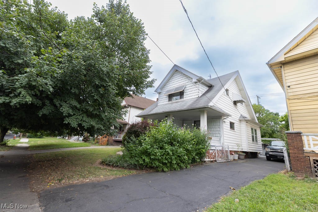 Hill Crest - Residential