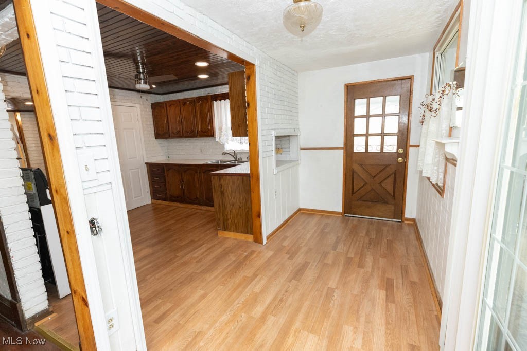 Hill Crest - Residential