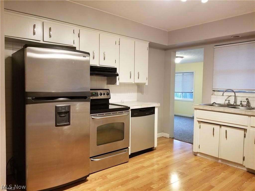 Silver Lake Highlands - Residential Lease