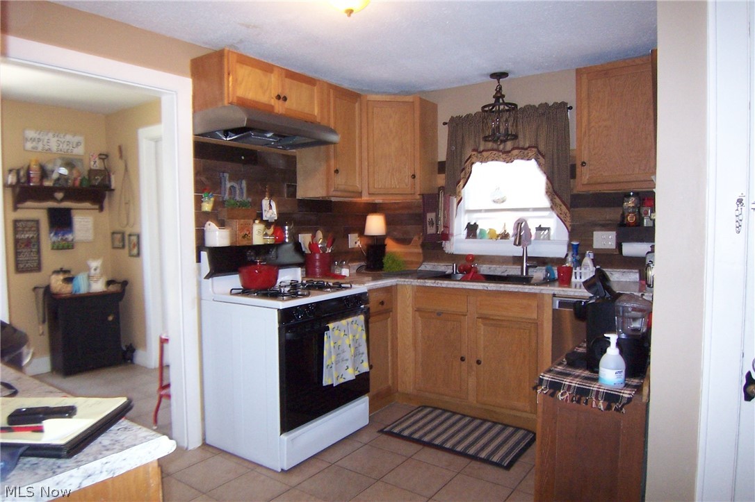 Beverly Park - Residential