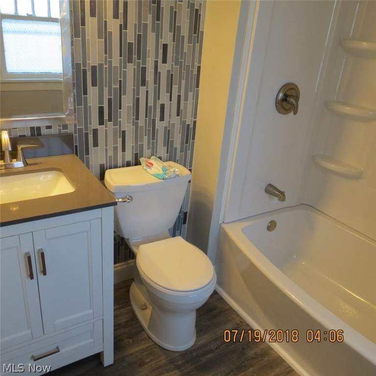 S H Kleinman Realty Cos North - Residential