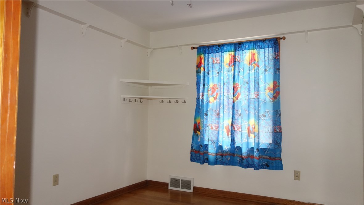 Shore Acres 04 - Residential