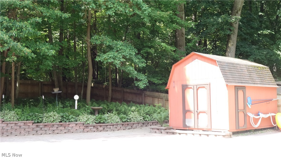 Shore Acres 04 - Residential