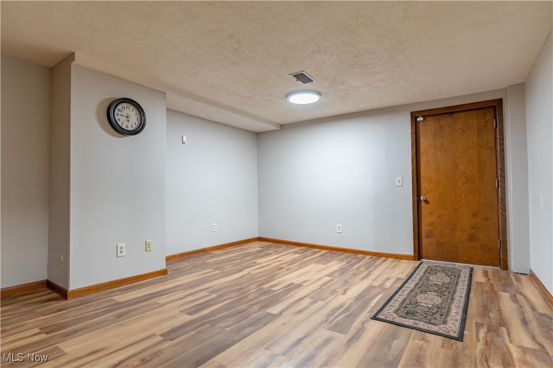 7290 Knight Street, Massillon, Ohio image 32