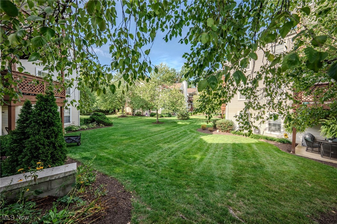 Crossings Resid Condos Ltd - Residential