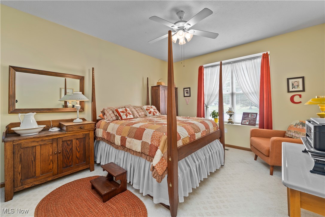 2201 Langford Lane, Avon, Ohio image 19