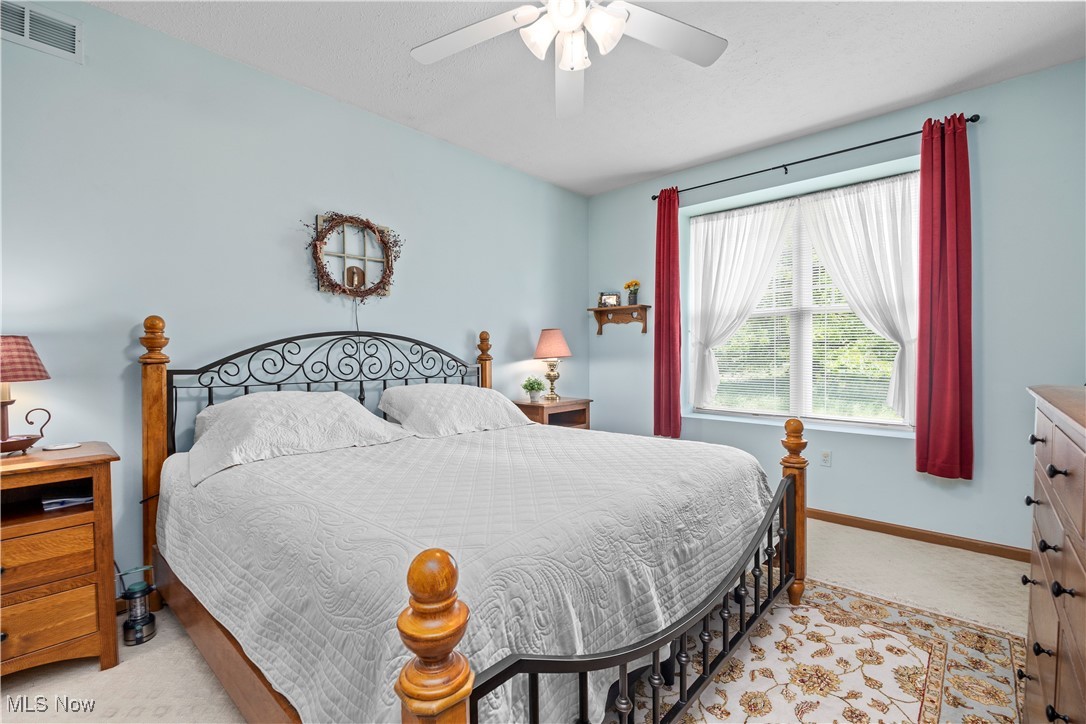 2201 Langford Lane, Avon, Ohio image 22