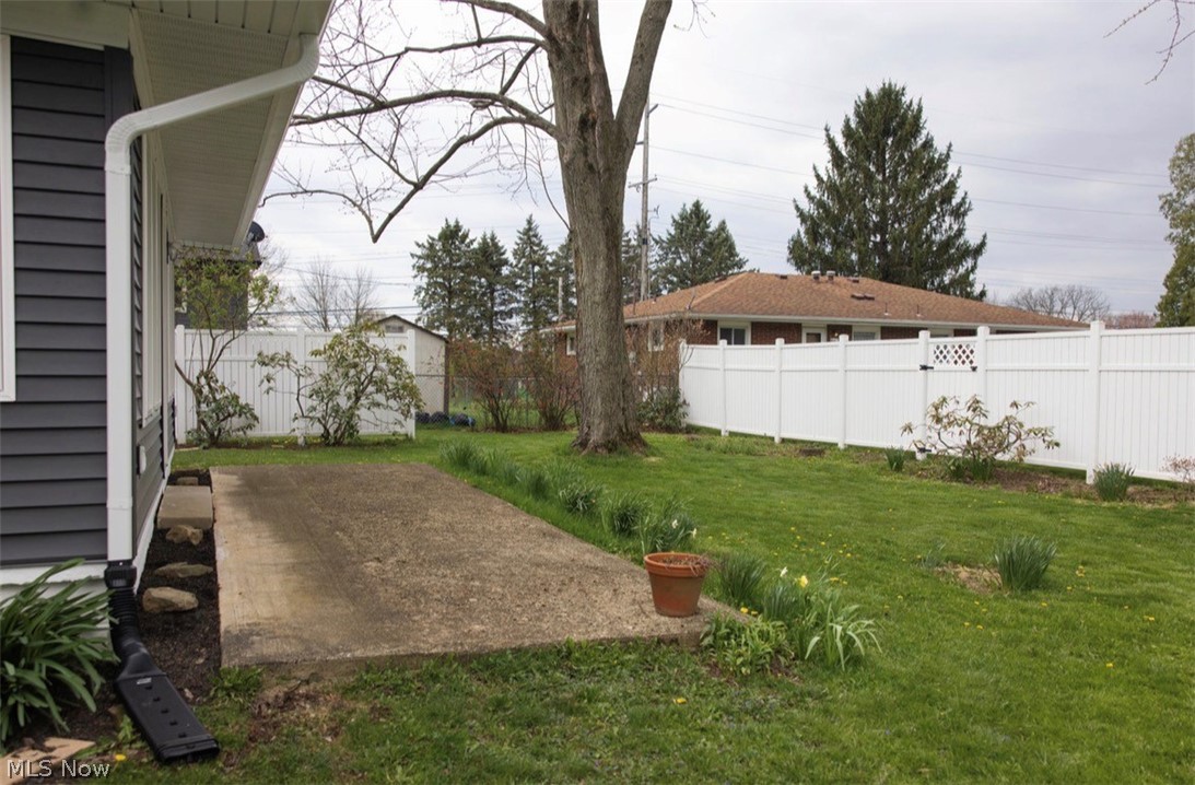 Holmes Enterprises Co Woo - Residential