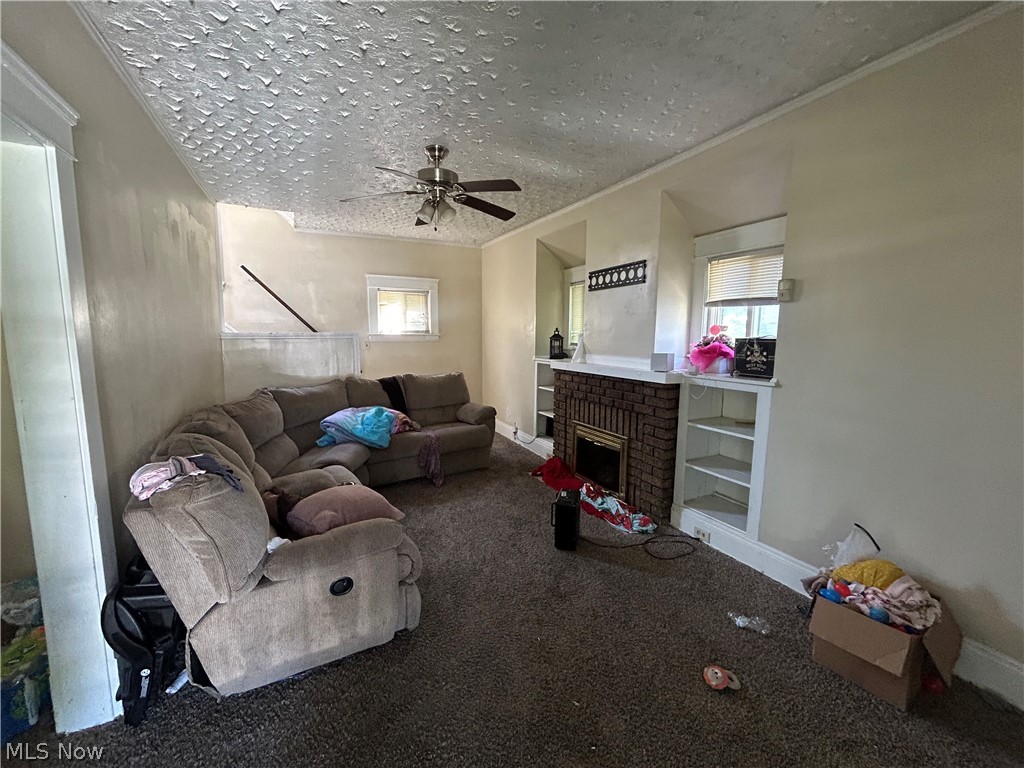 1105 E 144th Street