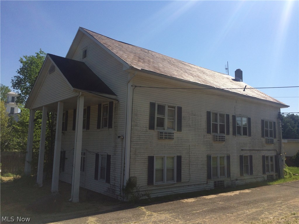 Connecticut Western Reserve - Residential