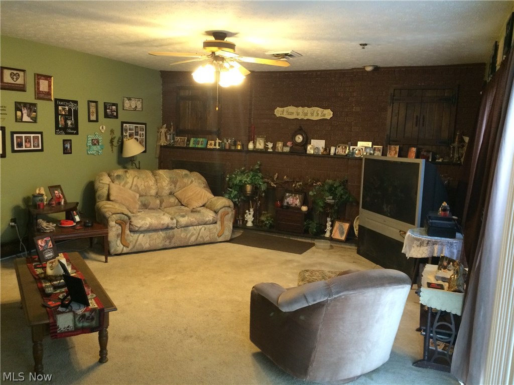 Connecticut Western Reserve - Residential