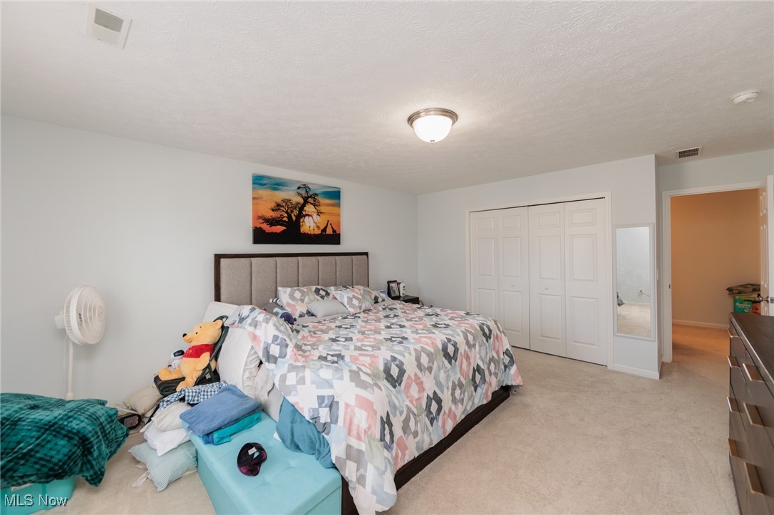 4545 Blush Court, Lorain, Ohio image 32