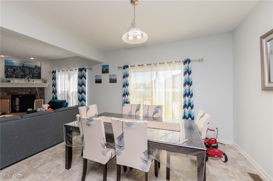4545 Blush Court, Lorain, Ohio image 9