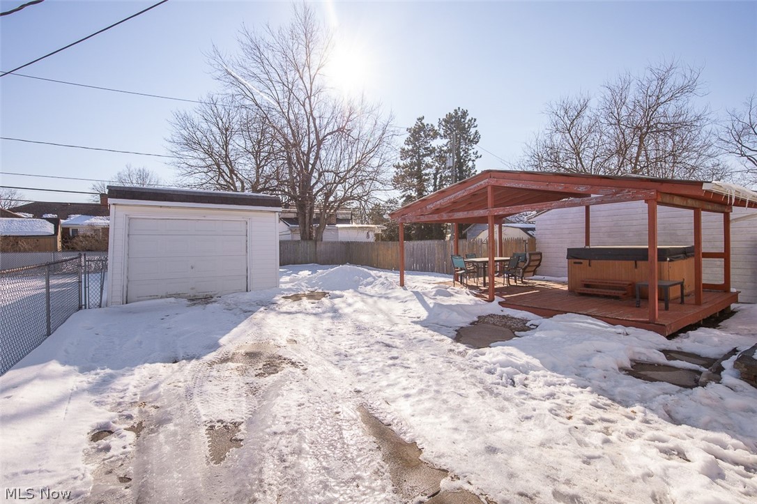 Frst Lawn - Residential