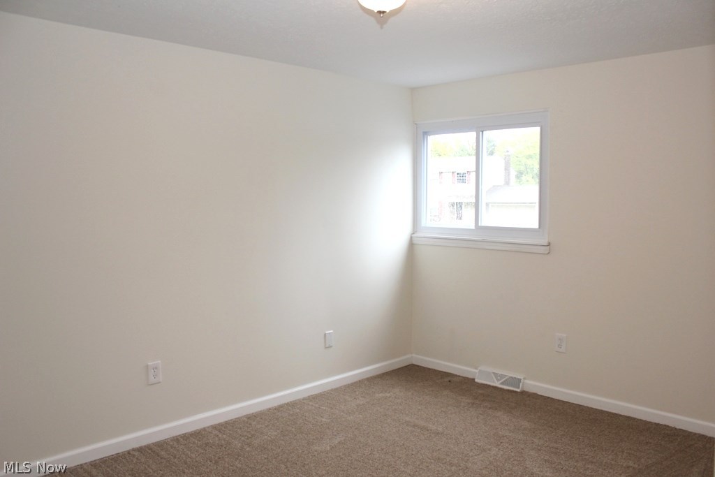 Drake Estates 04 - Residential