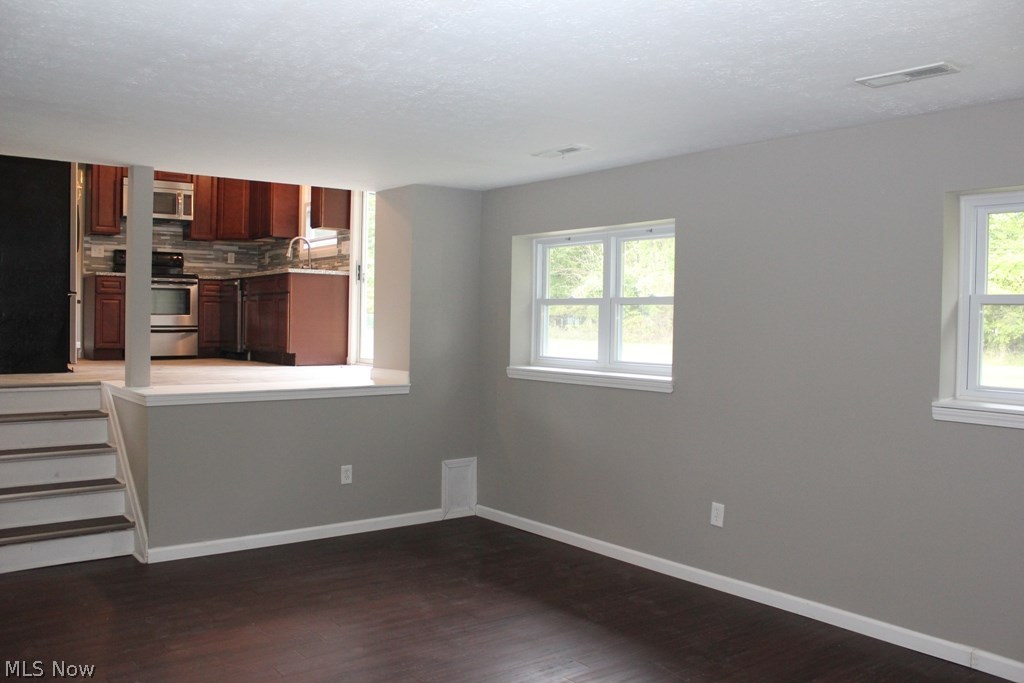 Drake Estates 04 - Residential