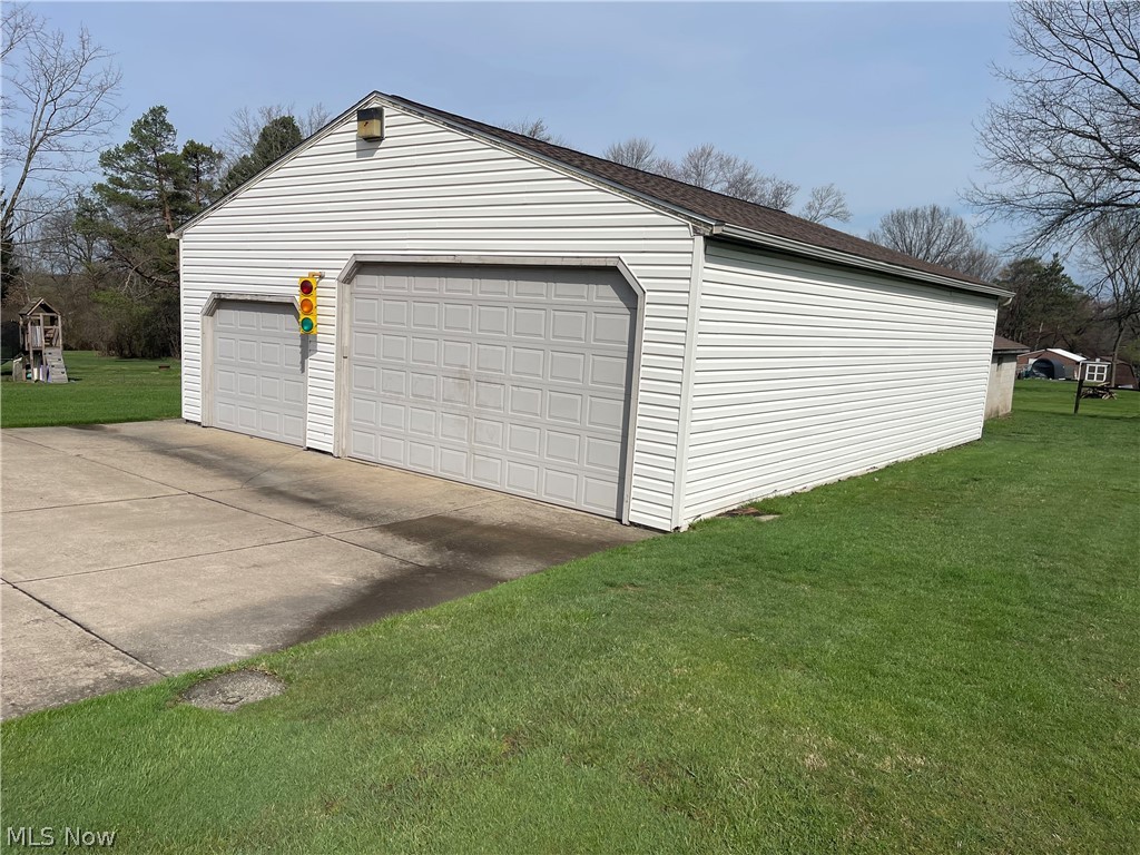 402 thomas Lane