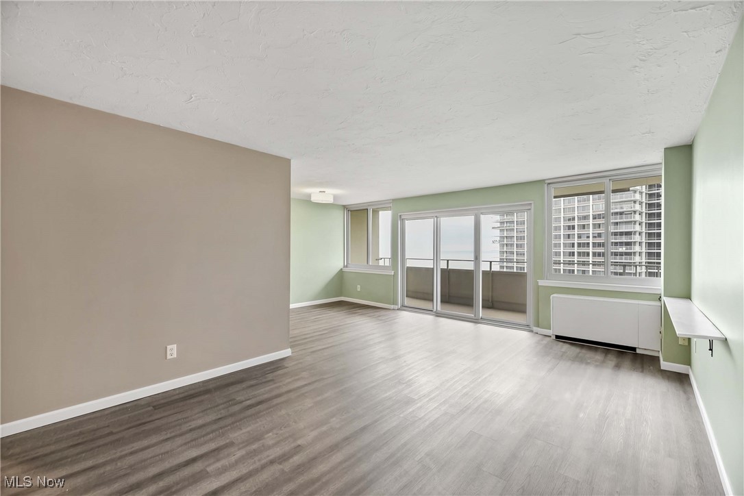 12900 Lake Avenue #1208, Lakewood, Ohio image 3