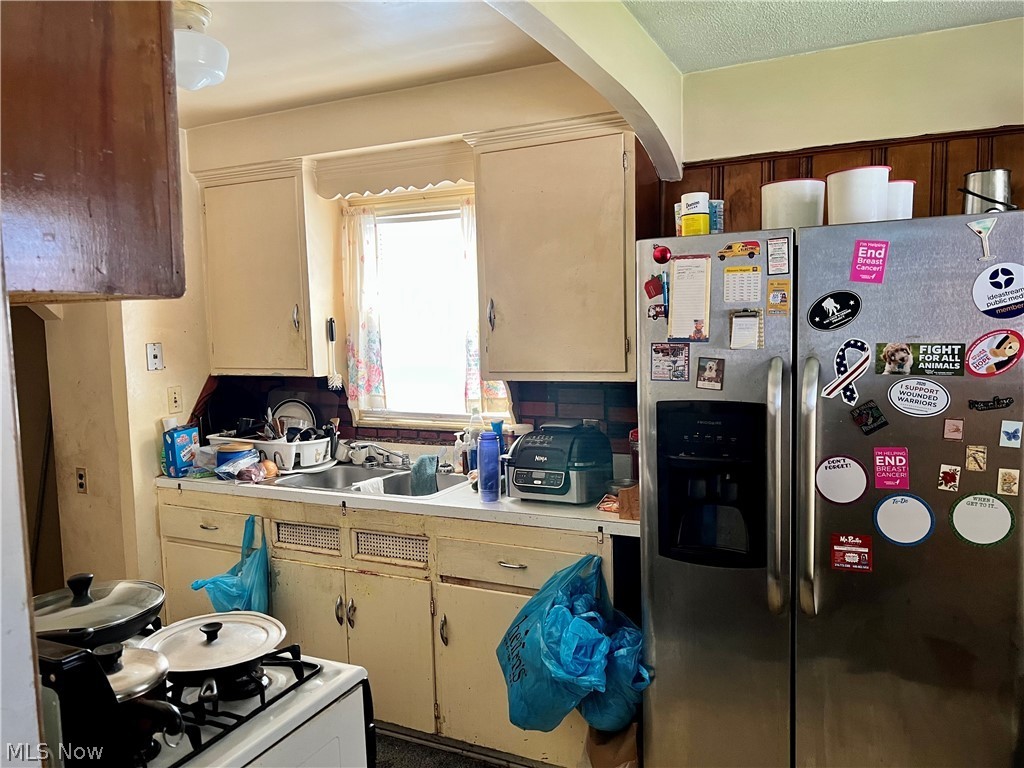 Euclid-Noble Dev Compa - Residential