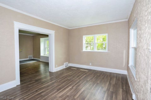 Tiny photo for 65 N Richview Avenue, Youngstown, OH 44509 (MLS # 5215585)