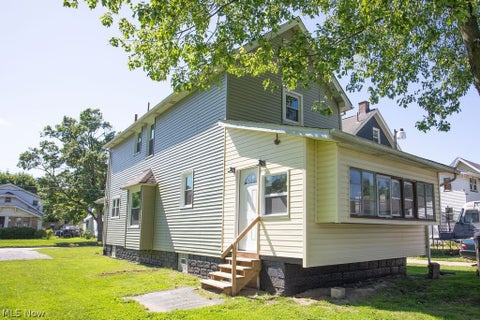 Tiny photo for 65 N Richview Avenue, Youngstown, OH 44509 (MLS # 5215585)