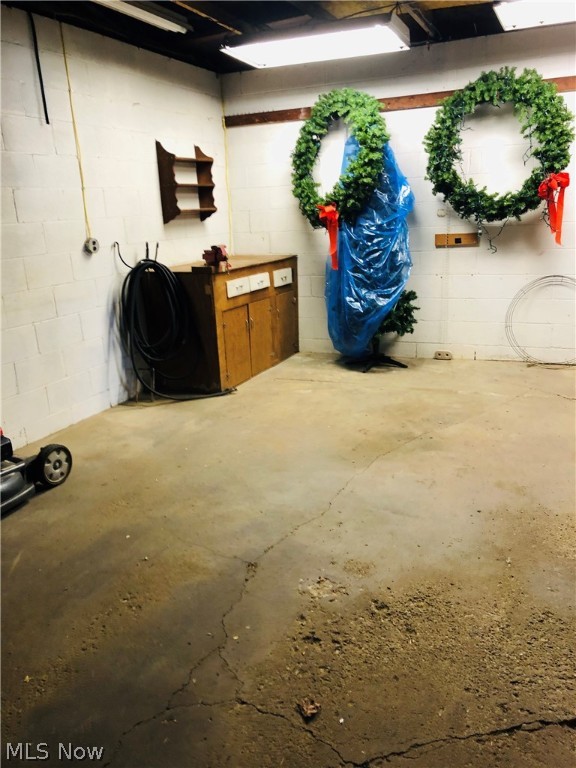 F A Harshs 2nd Add - Residential