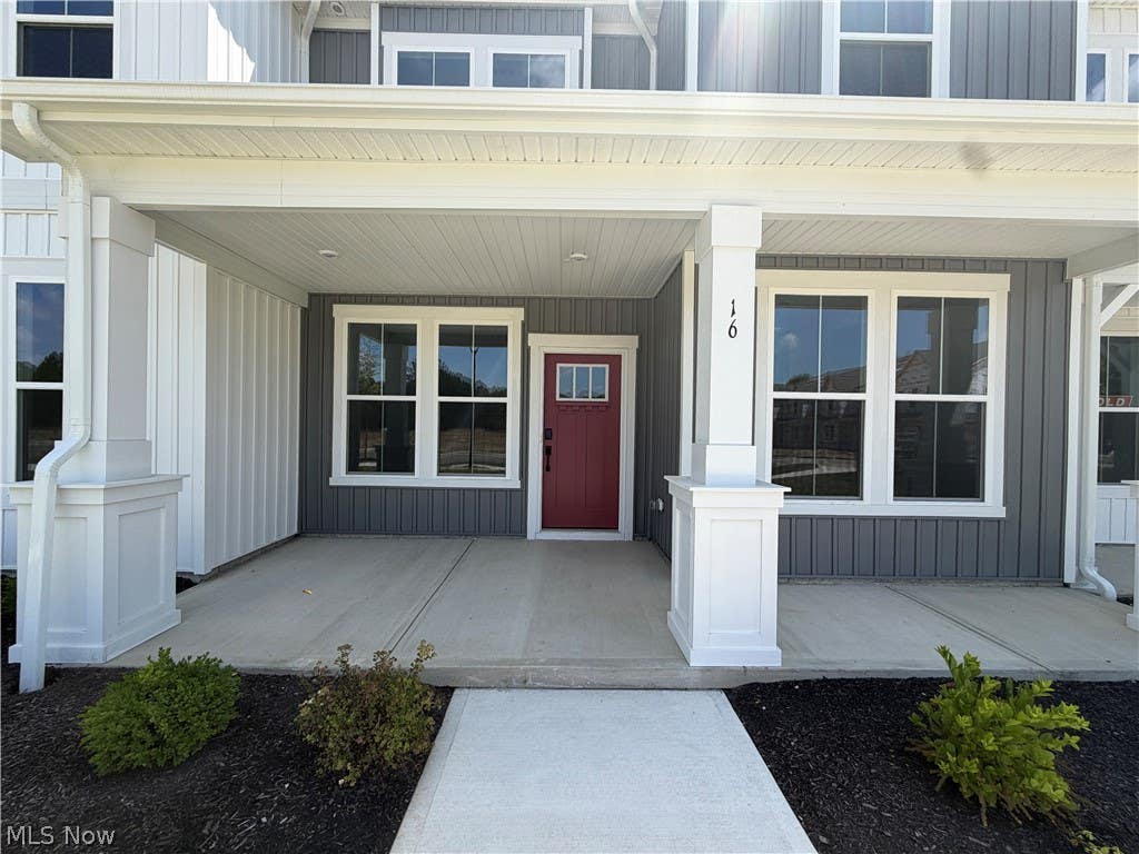 Photo of 16 Paige Lane, Hudson, OH 44236 (MLS # 5225526)