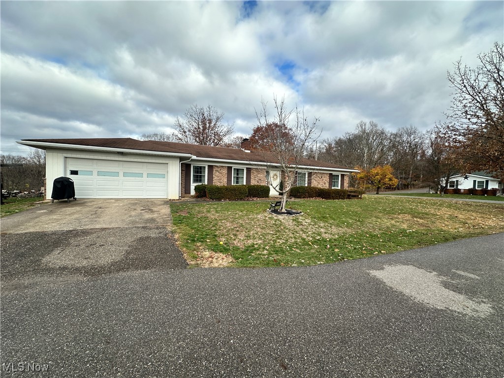 43830 S Acres Road, Caldwell, Ohio image 3