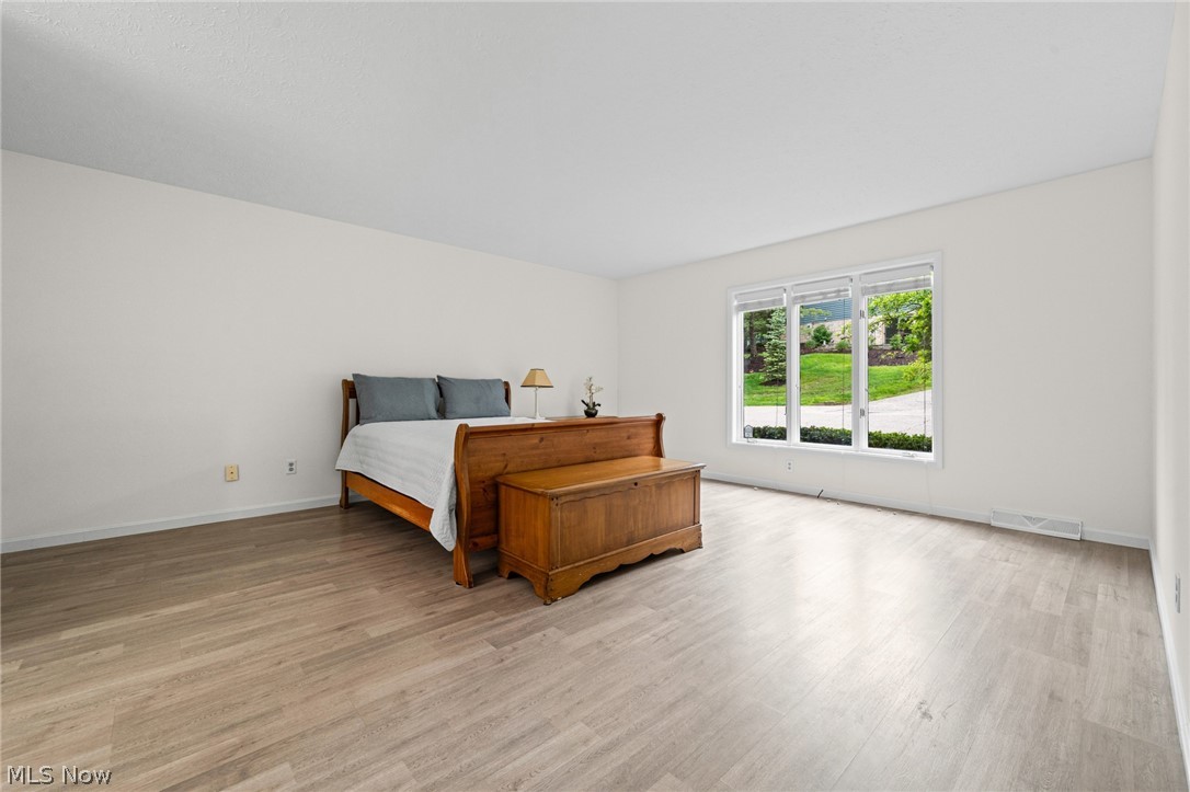 Windward Hills Condo - Residential