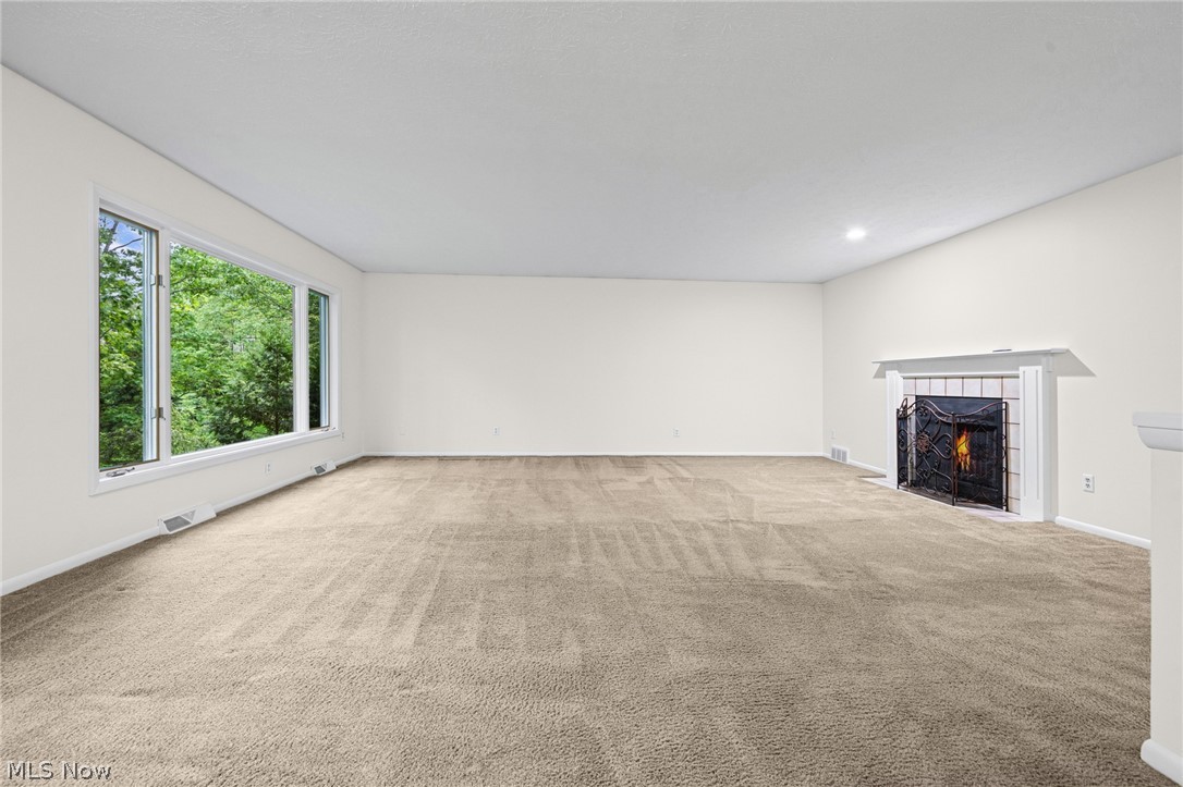 Windward Hills Condo - Residential