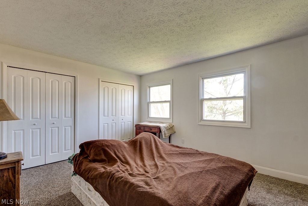 Pine 01 02 - Residential