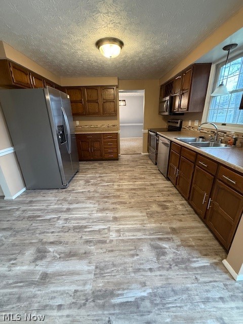 Meanderwood 4 - Residential