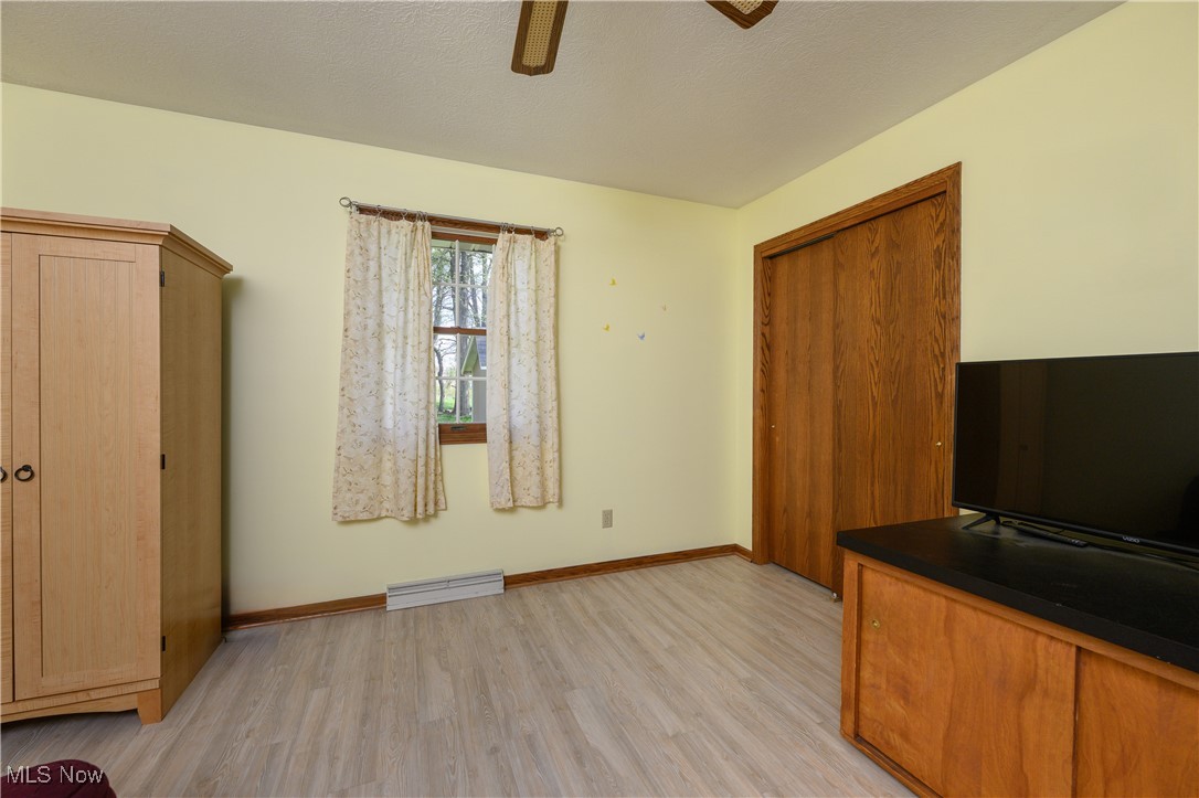140 Jessica Drive, Dover, Ohio image 24