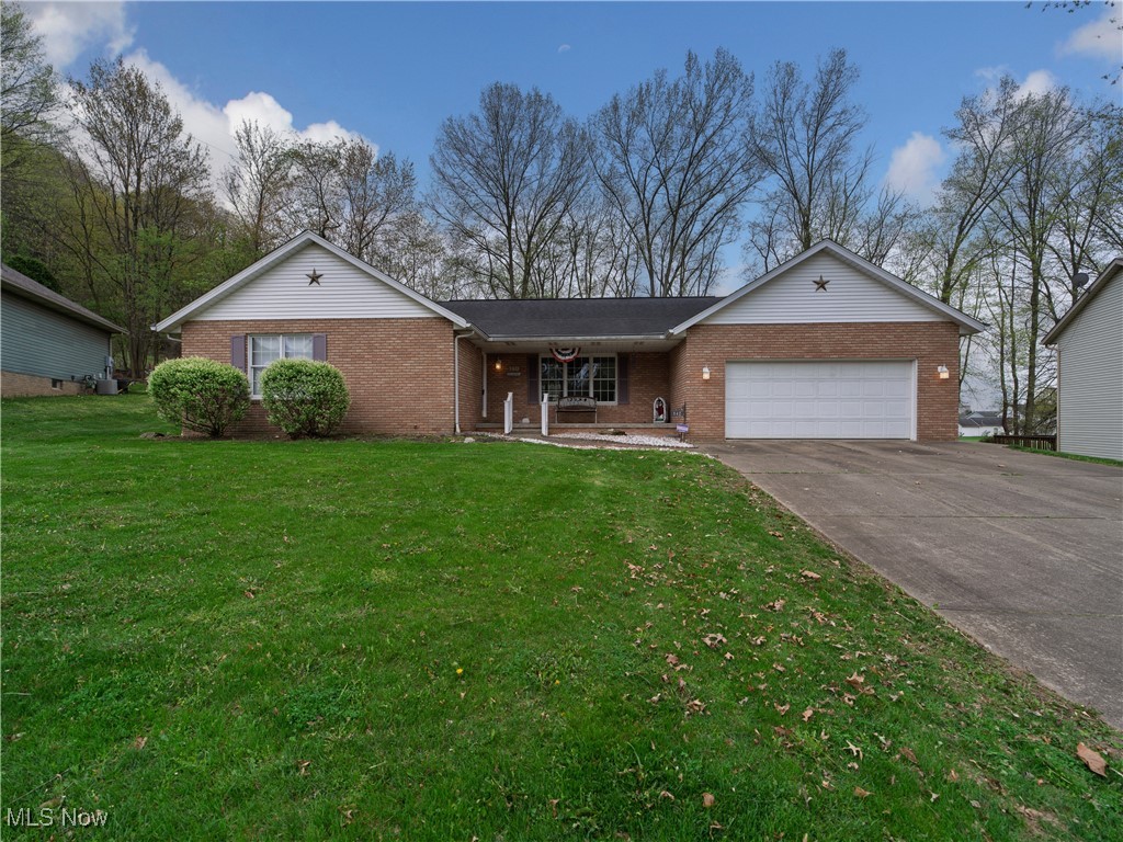 140 Jessica Drive, Dover, Ohio image 1