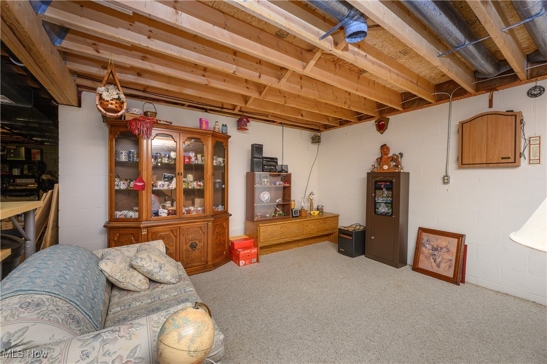 140 Jessica Drive, Dover, Ohio image 31