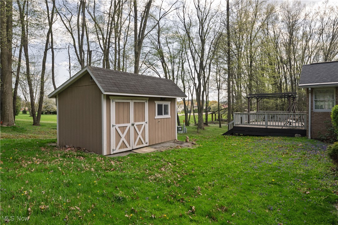 140 Jessica Drive, Dover, Ohio image 12