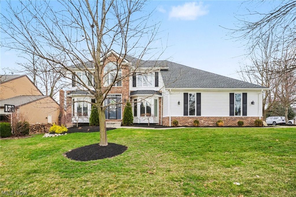 Photo of 20144 Winding Trail, Strongsville, OH 44149 (MLS # 5192024)