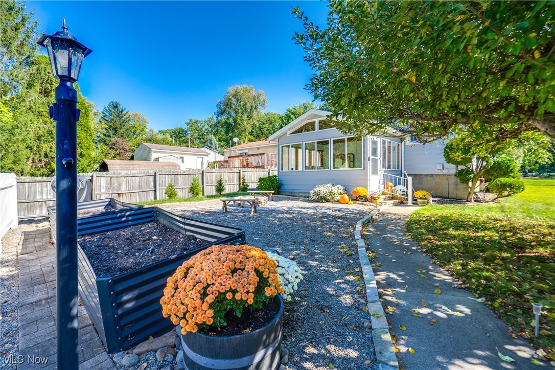 Hohmans Long Lake Channel - Residential