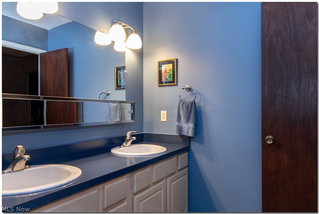 Richmond Place Condominium - Residential