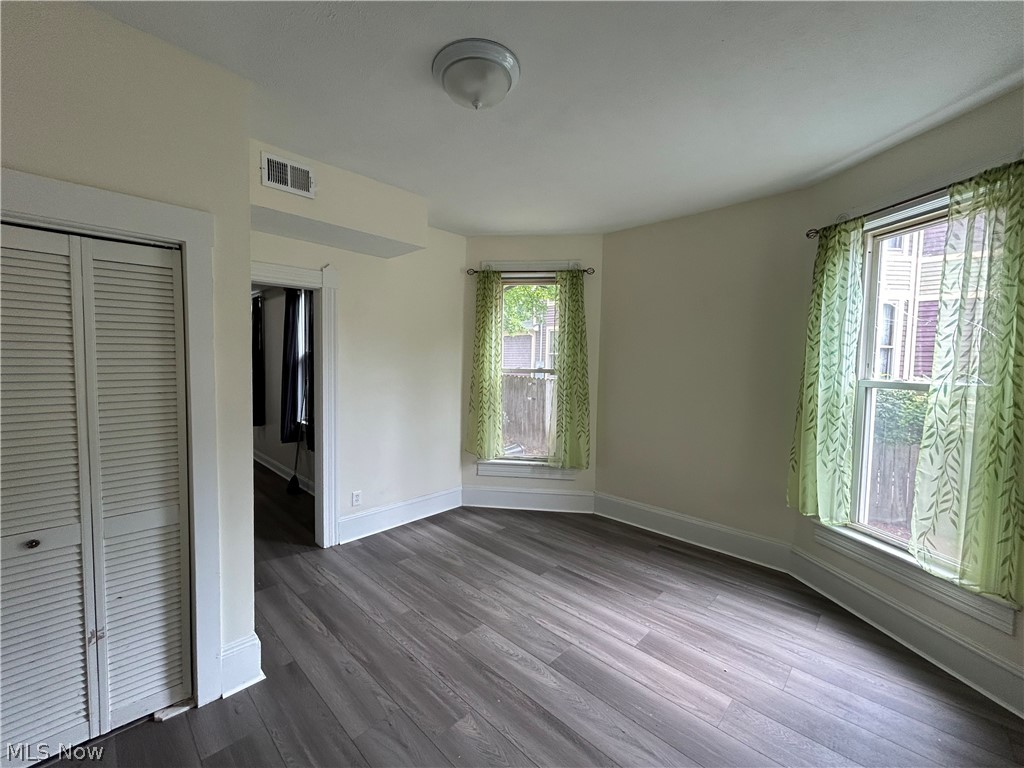 C L Jones - Residential Lease