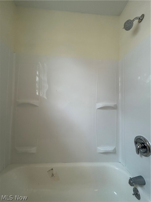 C L Jones - Residential Lease