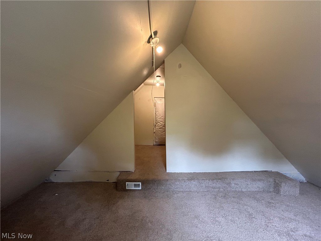 C L Jones - Residential Lease