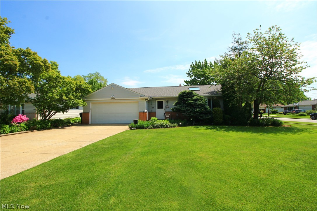 Entertain with ease at 1985 Marshfield Rd, an enchanting 3-bedroom ranch boasting over 2680 square feet of sprawling space. This home features an expansive owner's suite addition w/walk in closets & glam bath w/bidet, shower & jetted tub w/a walk in closet. More rooms include a light-filled family room, sunroom & office featuring built in cabinets. A well-appointed kitchen with cooktop & wall ovens & custom built-in pantry space too. Taking center stage in the Living Room is a custom wall cabinet, soaring ceilings & amazing wood floors w/plenty of natural light. Enjoy the convenience of the large laundry room w/2 closets, private back patio, and two-car garage w/attic storage. Seize the opportunity to make this residence yours for more personal expression and transformation. Centrally located near shopping and dining, this home offers both space and practicality. Call today!