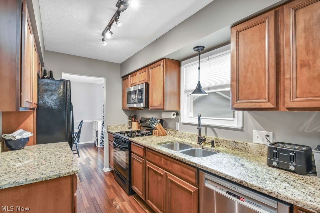 Deisz Sub - Residential