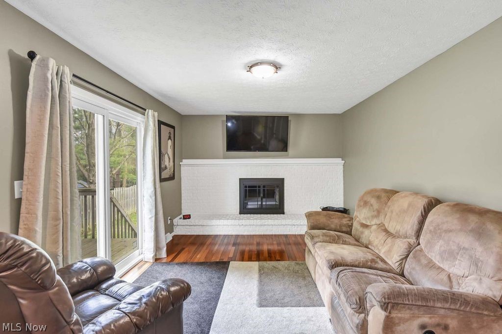 Deisz Sub - Residential