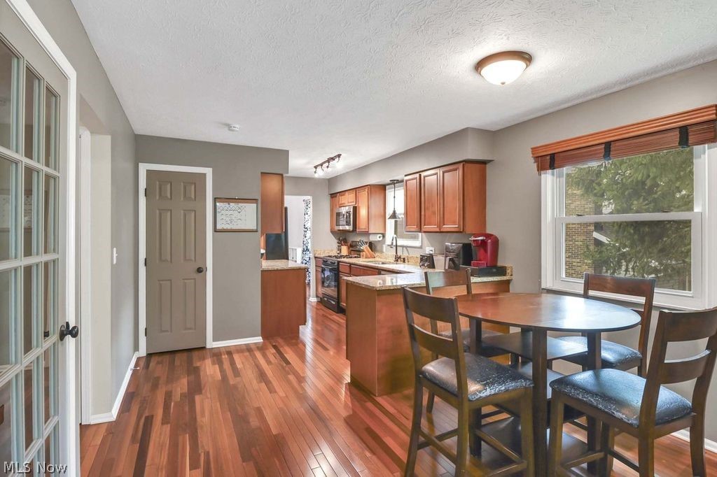 Deisz Sub - Residential