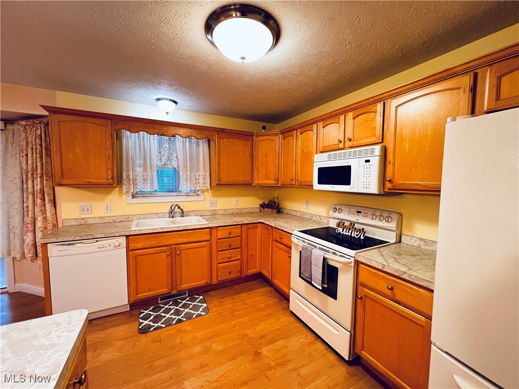 Roaming Rock - Residential